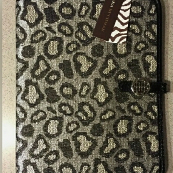 Tablet Kindle Fire or iPad Mini Case Cover- New With Tags - Picture 2 of 10